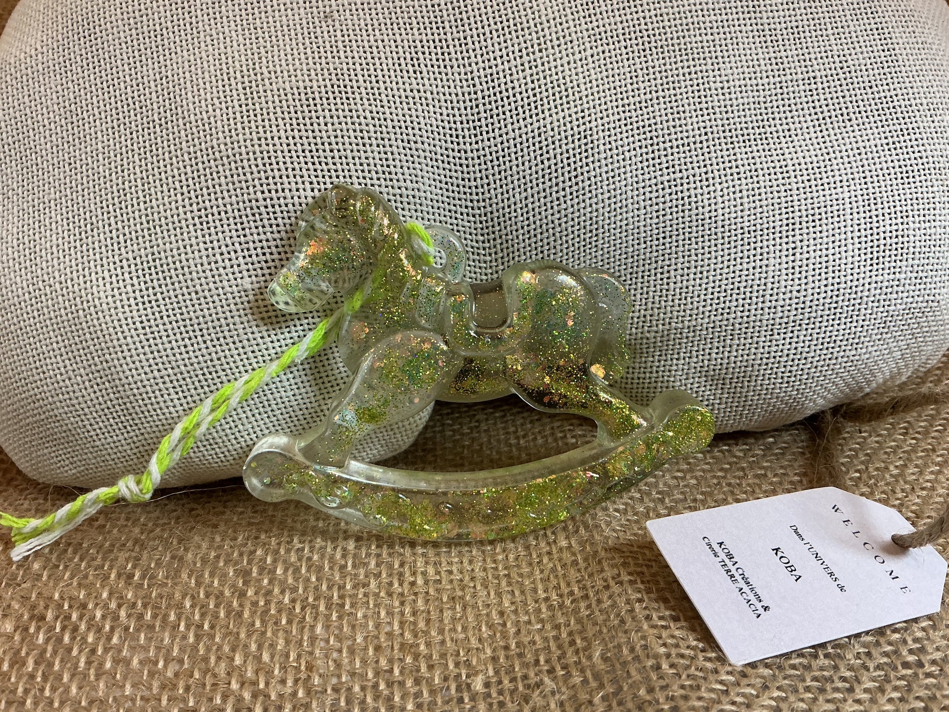 Cheval Vert  et Transparent