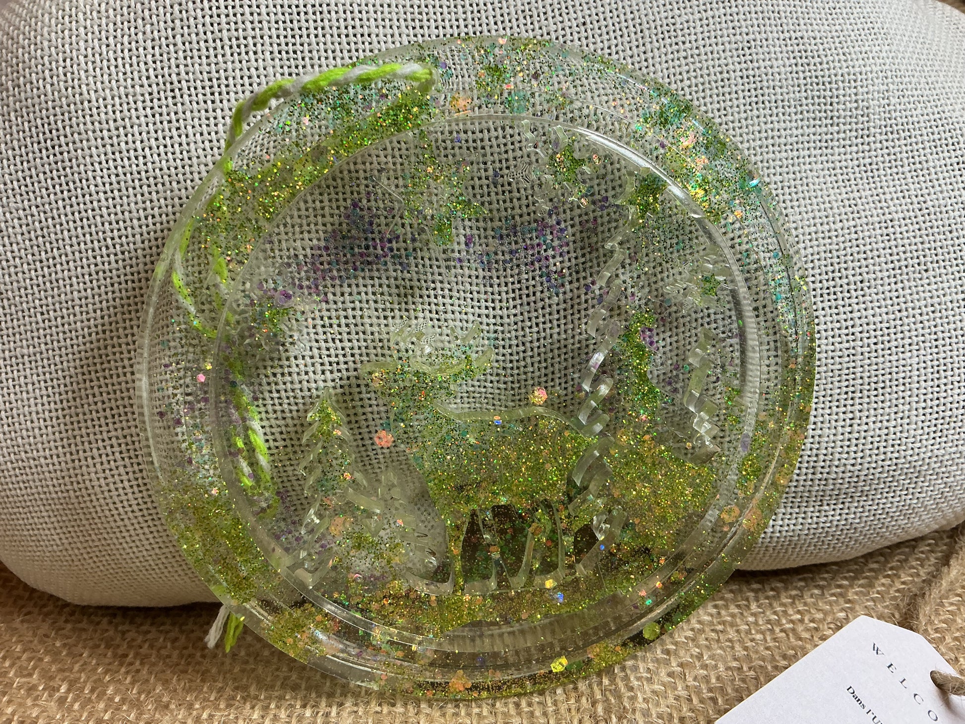 Grande boule avec forêt Verte